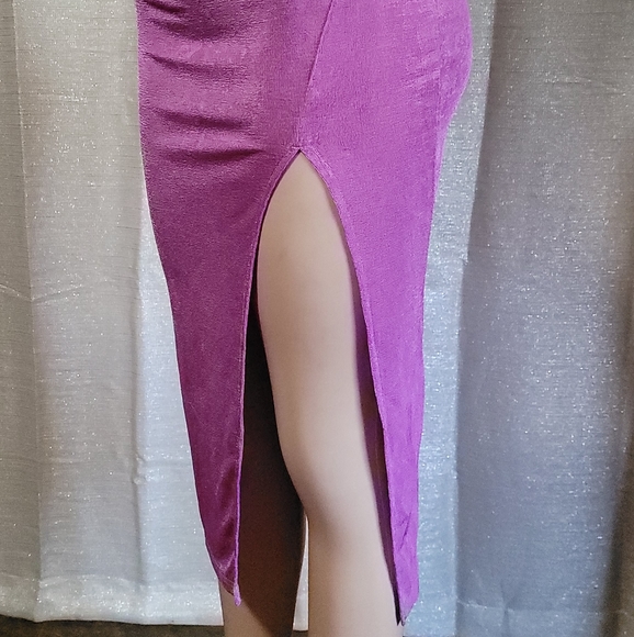 Sexy midi Dress with split new size S strech material. MEMORIAL DAY SALE🎈 - Picture 11 of 11